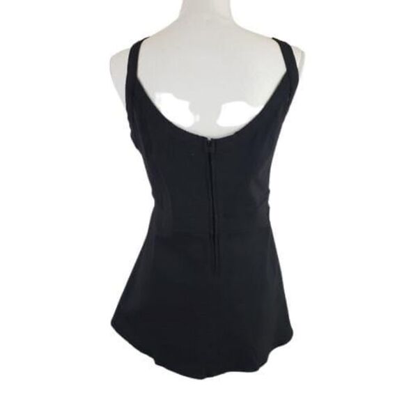 NWT Black structured halter top / modern flared hem – women’s - Picture 3 of 10